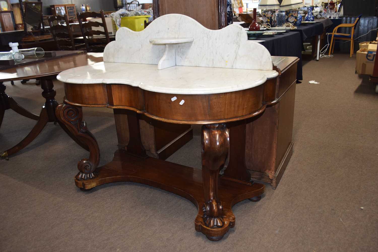 Victorian marble top duchess type wash stand, 120cm wide - Image 2 of 2