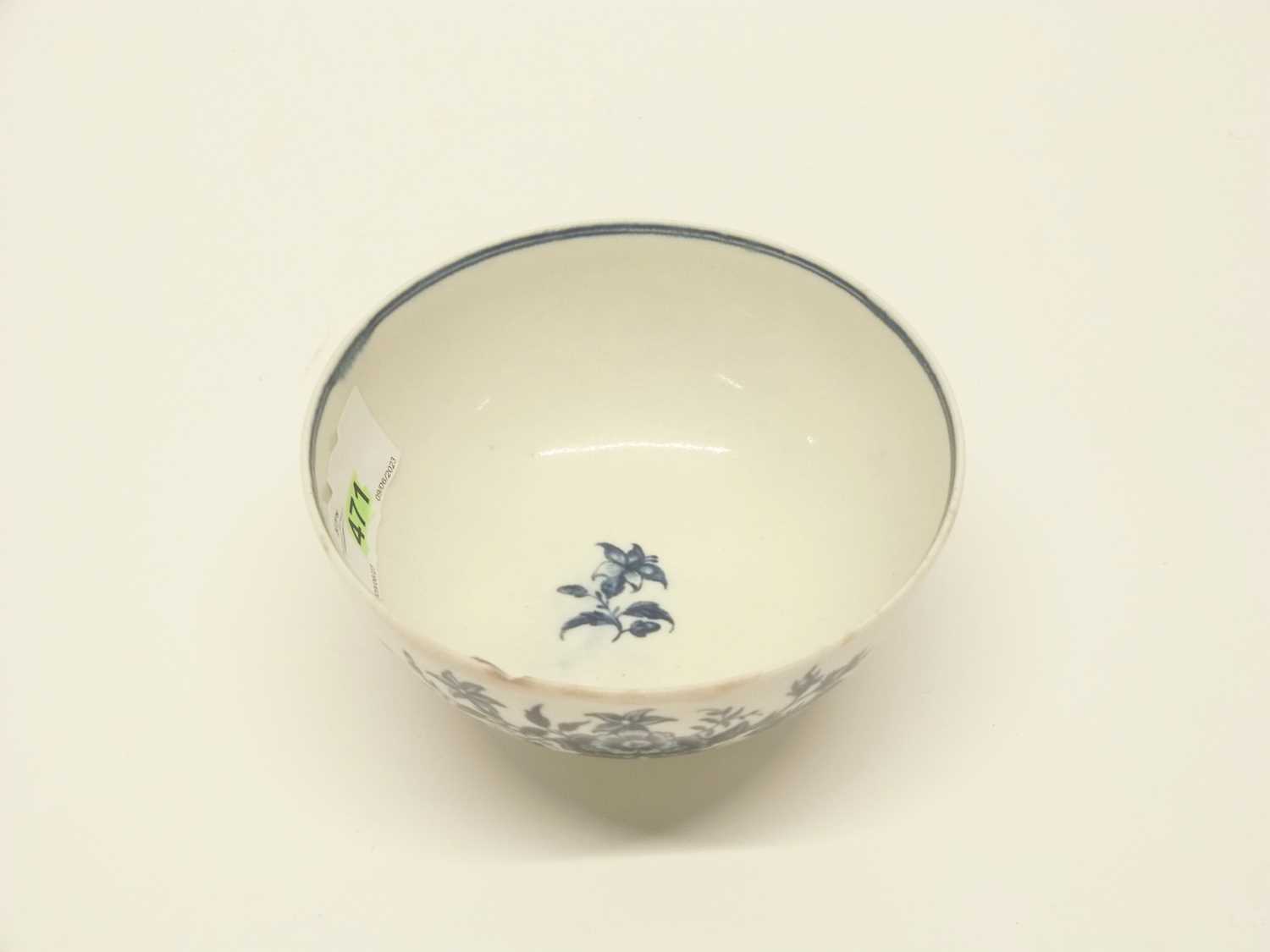 Worcester porcelain slop bowl with blue printed pattern, 12cm diameter - Image 2 of 2