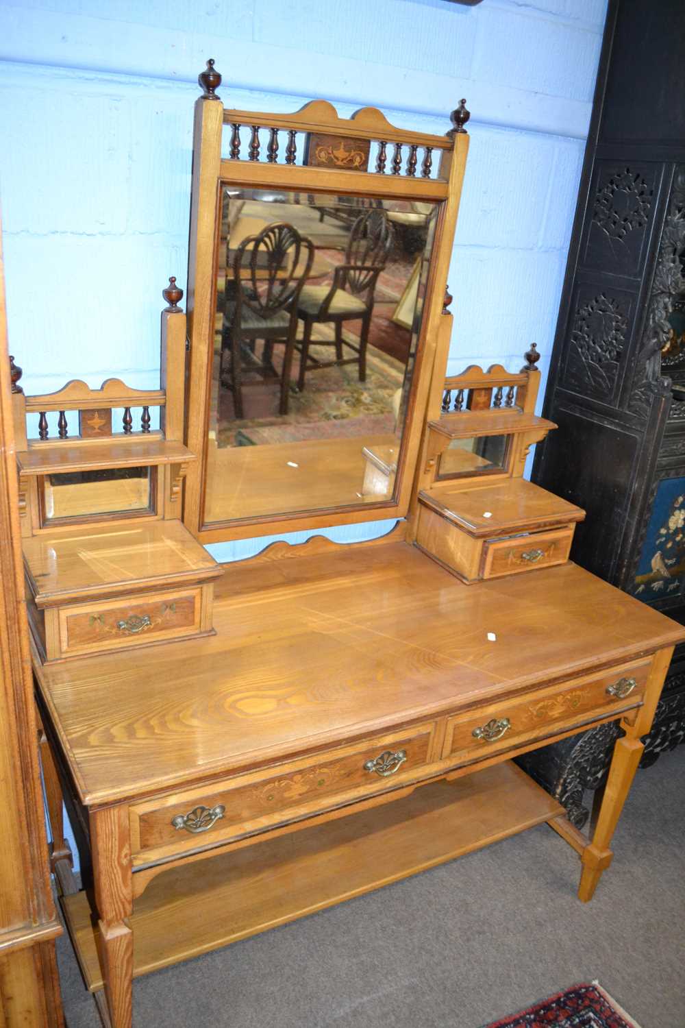 A Victorian ash and inlaid bedroom suite comprising a mirrored door wardrobe, a dressing table - Image 2 of 4