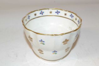 An unusual Lowestoft bowl of ogee shape decorated with chevrons in purple, green and gilt, 19cm