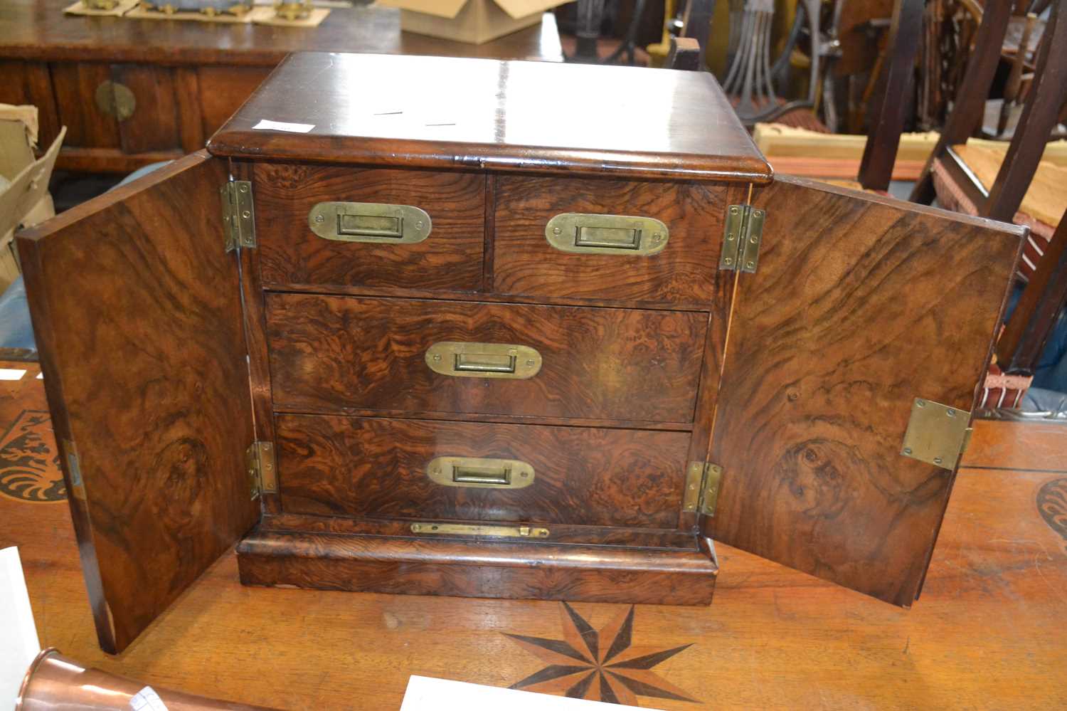 Victorian walnut table top cabinet with two doors opening to an interior with four small drawers - Image 2 of 2