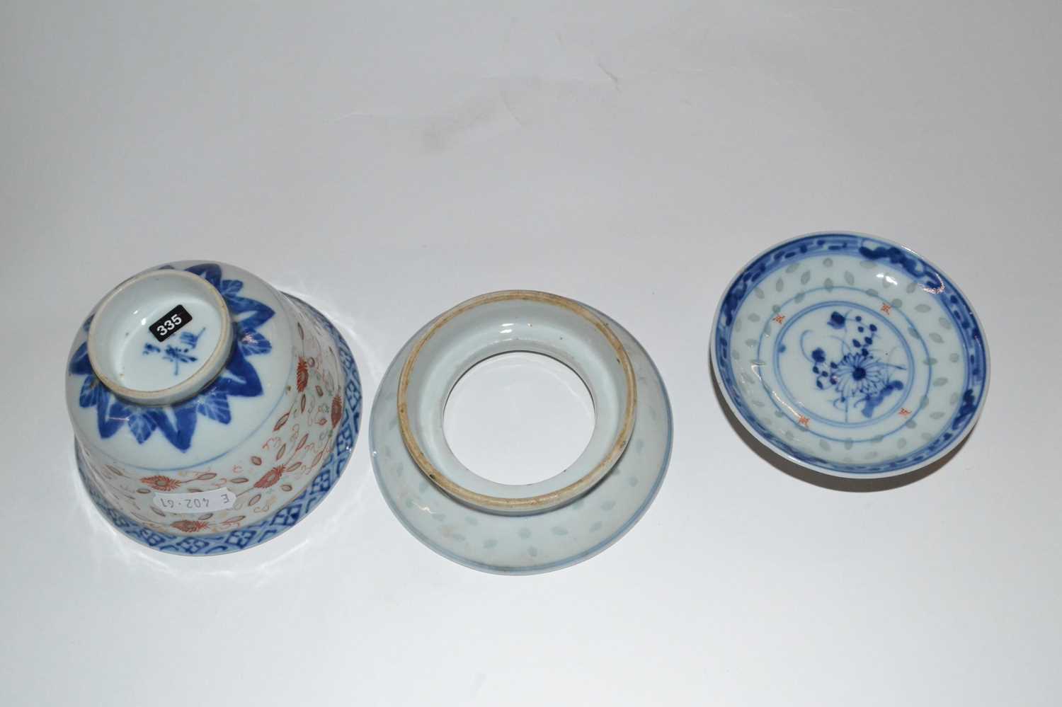 Further Chinese porcelain rice bowl cover and stand, 19th Century (Inventory 335) - Image 2 of 2