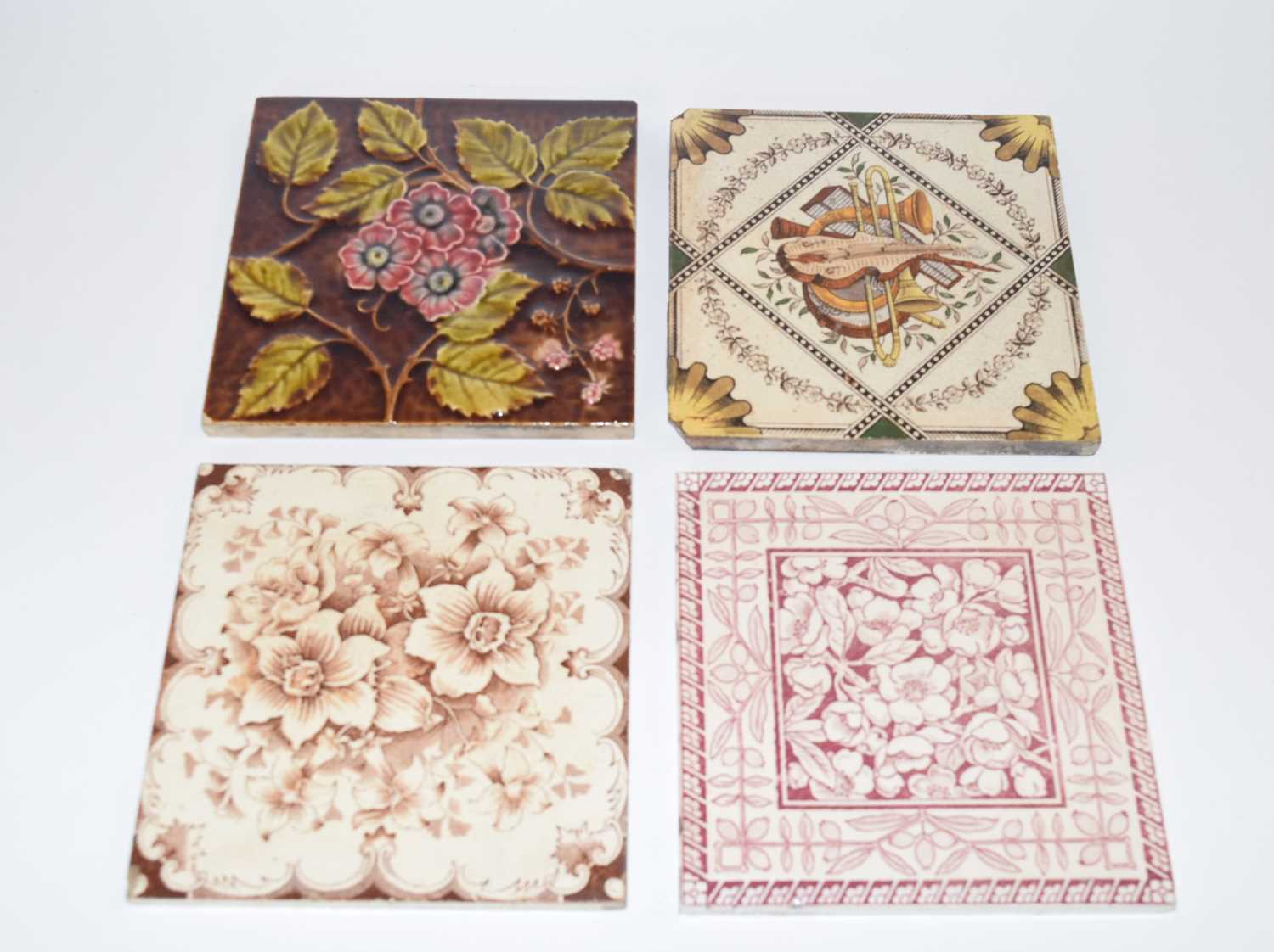 A group of 19th Century tiles all with typical designs (15) - Image 2 of 2