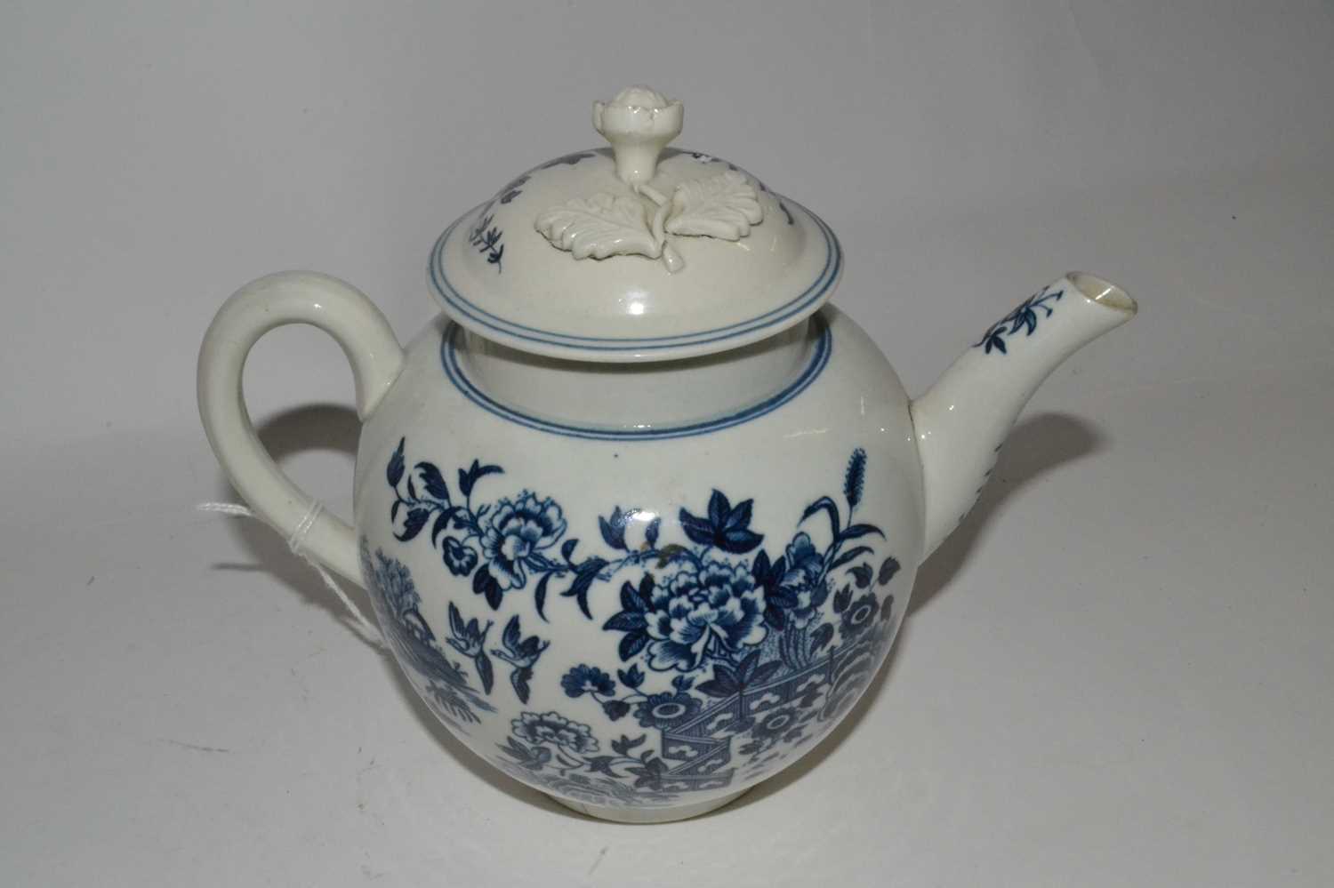 An 18th Century English porcelain fence pattern teapot and cover the pot possibly Isleworth and - Image 2 of 8
