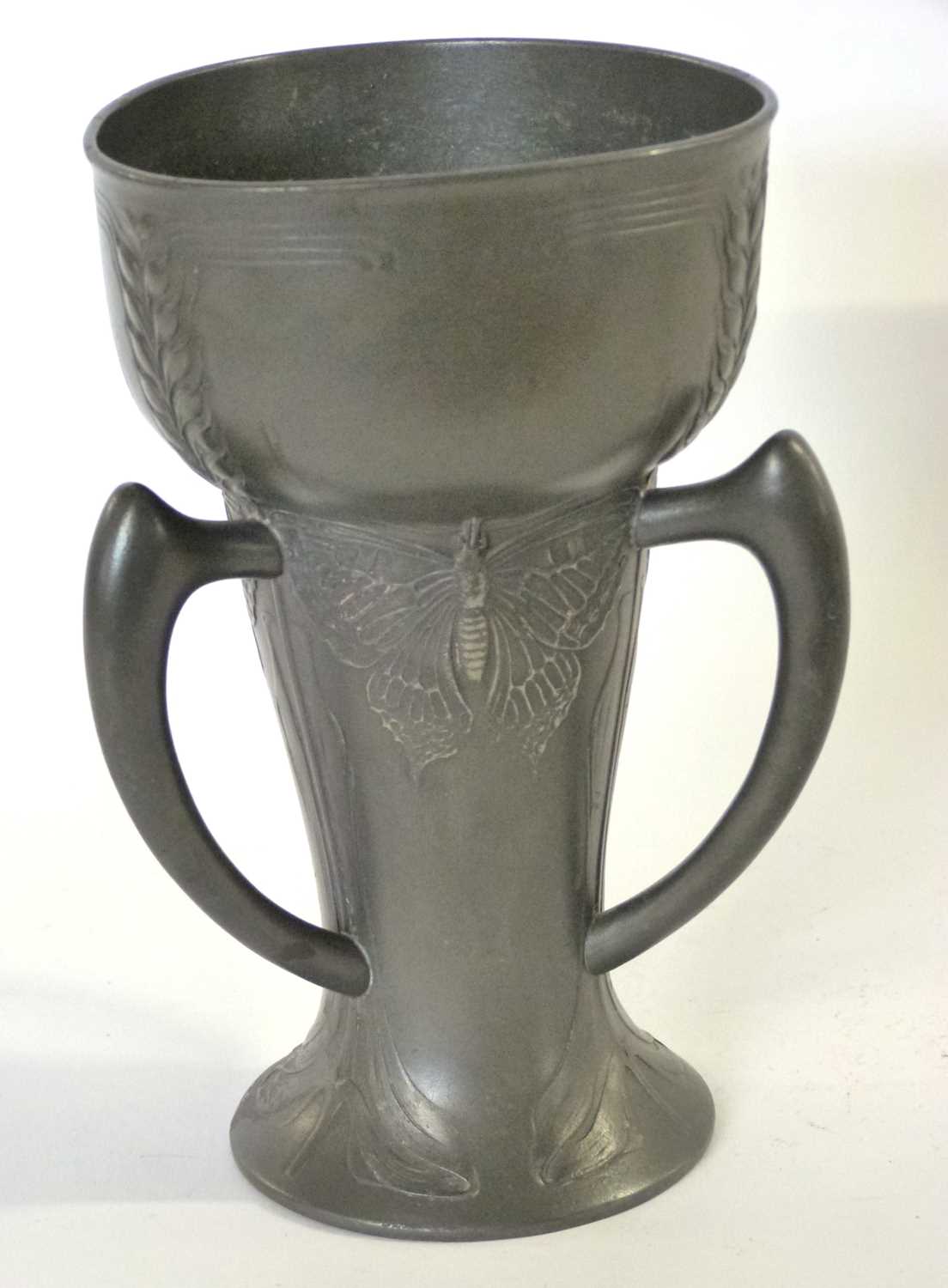 A German Jugendstil three handled pewter vase c1900 by the Kayserzinn Factory. Designer Hugo - Image 5 of 6