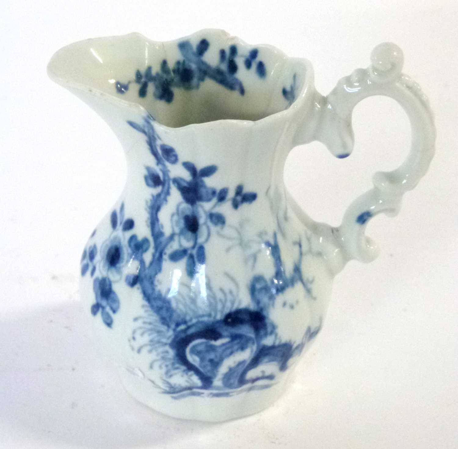 An early 18th Century Worcester porcelain jug in the root pattern with workmans mark to base - Bild 3 aus 14