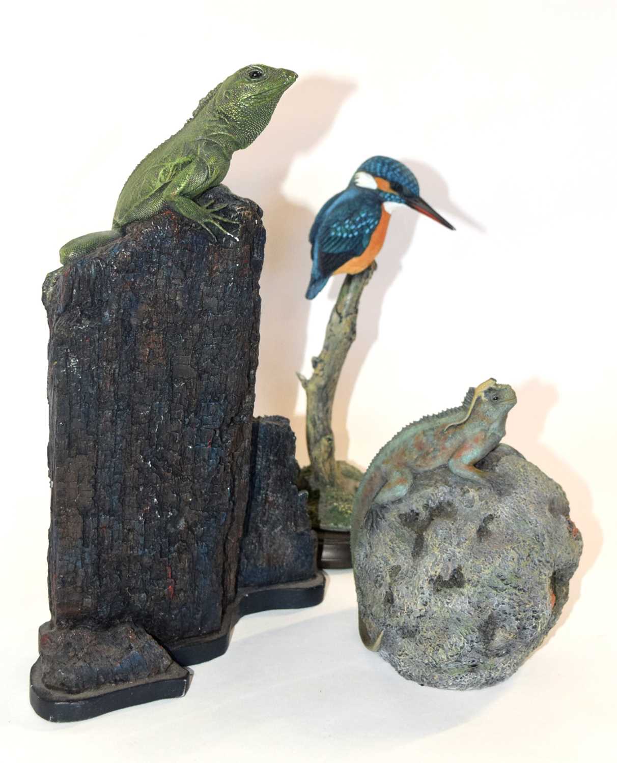 Three animal studies in bronzed resin by Oswaldo Merchor of a lizard on a rock, further lizard and a