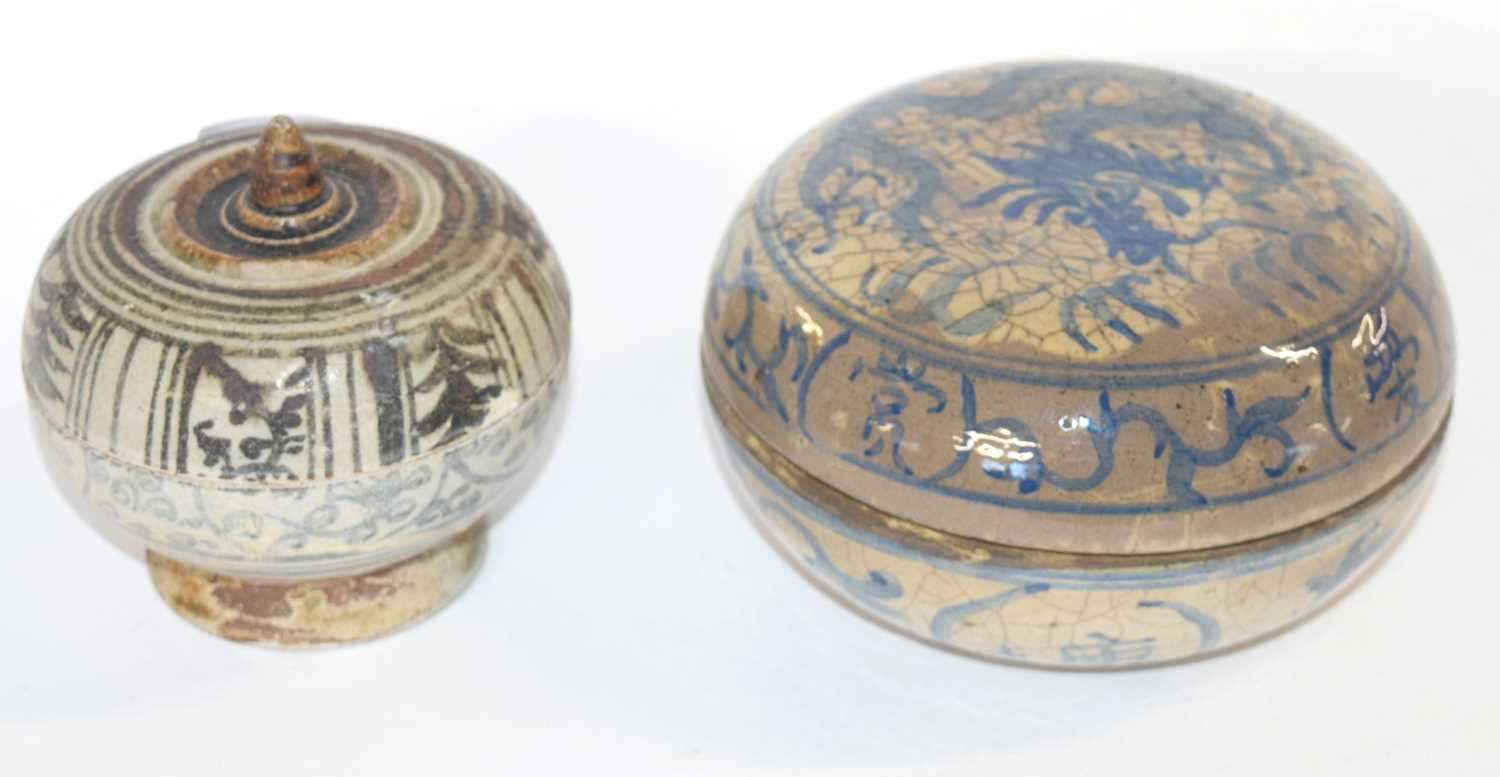 A small Studio Pottery jar and cover together with a Chinese circular box and cover with blue