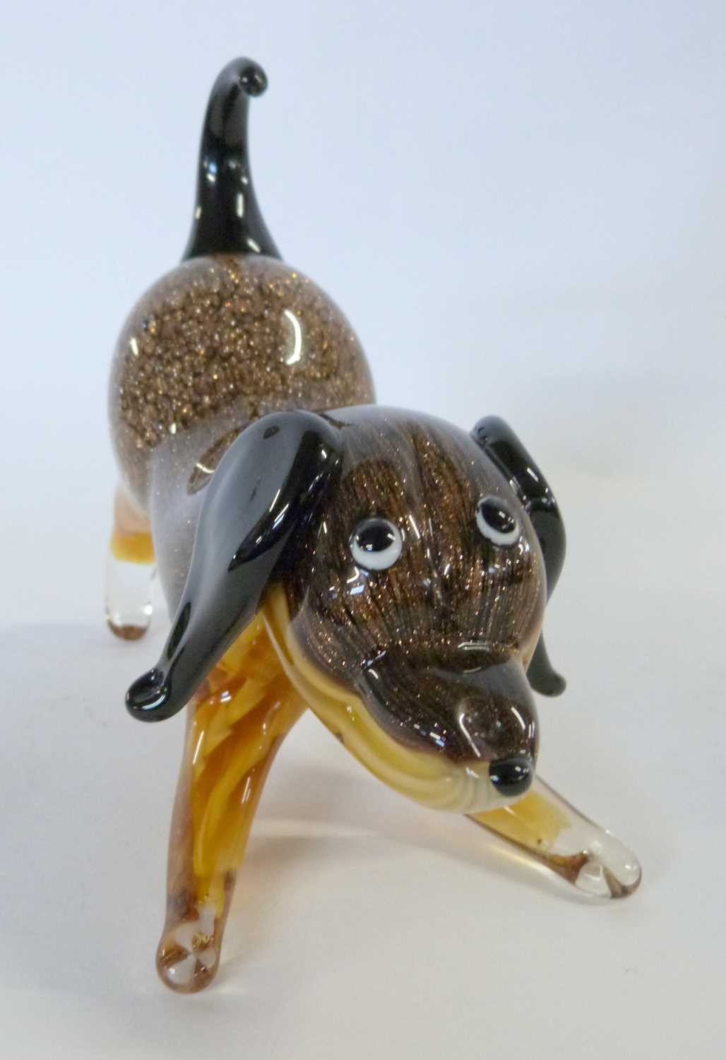 A 1970's Murano glass Vincenzo Nason & Co "Avventurina" range hotworked model of a playing dog, in - Image 4 of 6