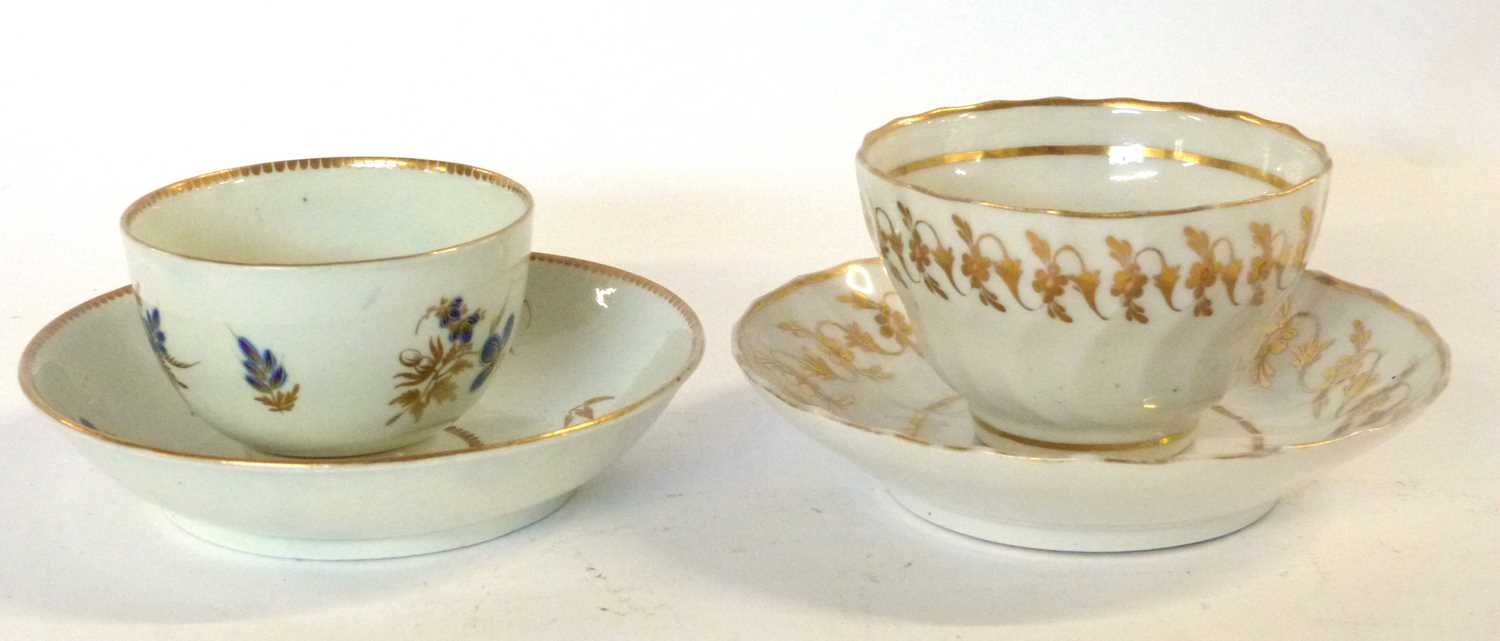 Two 18th Century tea bowls and saucers, probably Worcester - Image 2 of 5