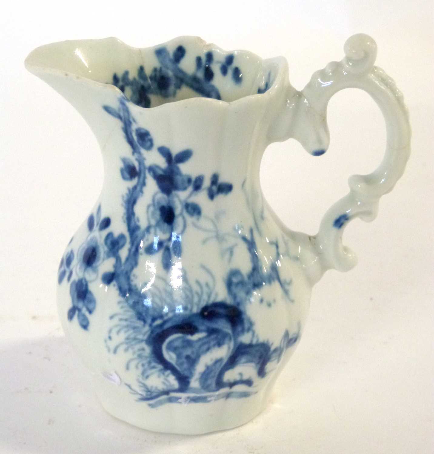 An early 18th Century Worcester porcelain jug in the root pattern with workmans mark to base - Bild 2 aus 14