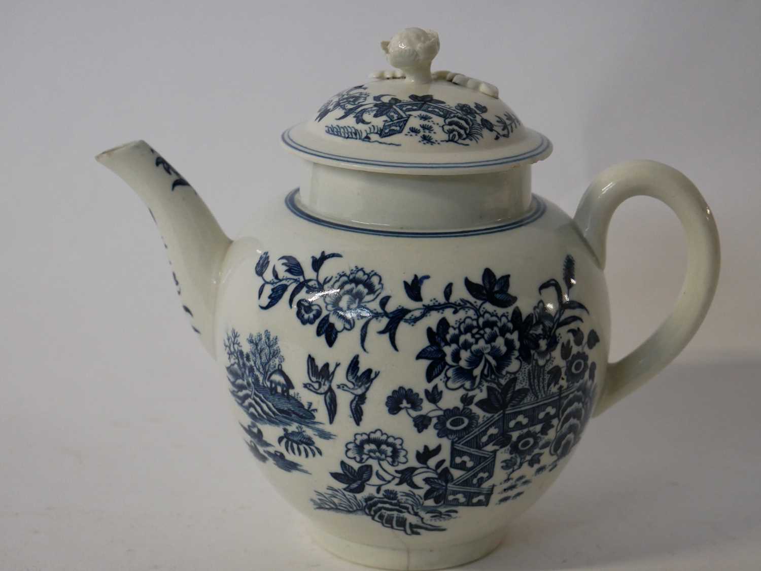 An 18th Century English porcelain fence pattern teapot and cover the pot possibly Isleworth and - Image 5 of 8