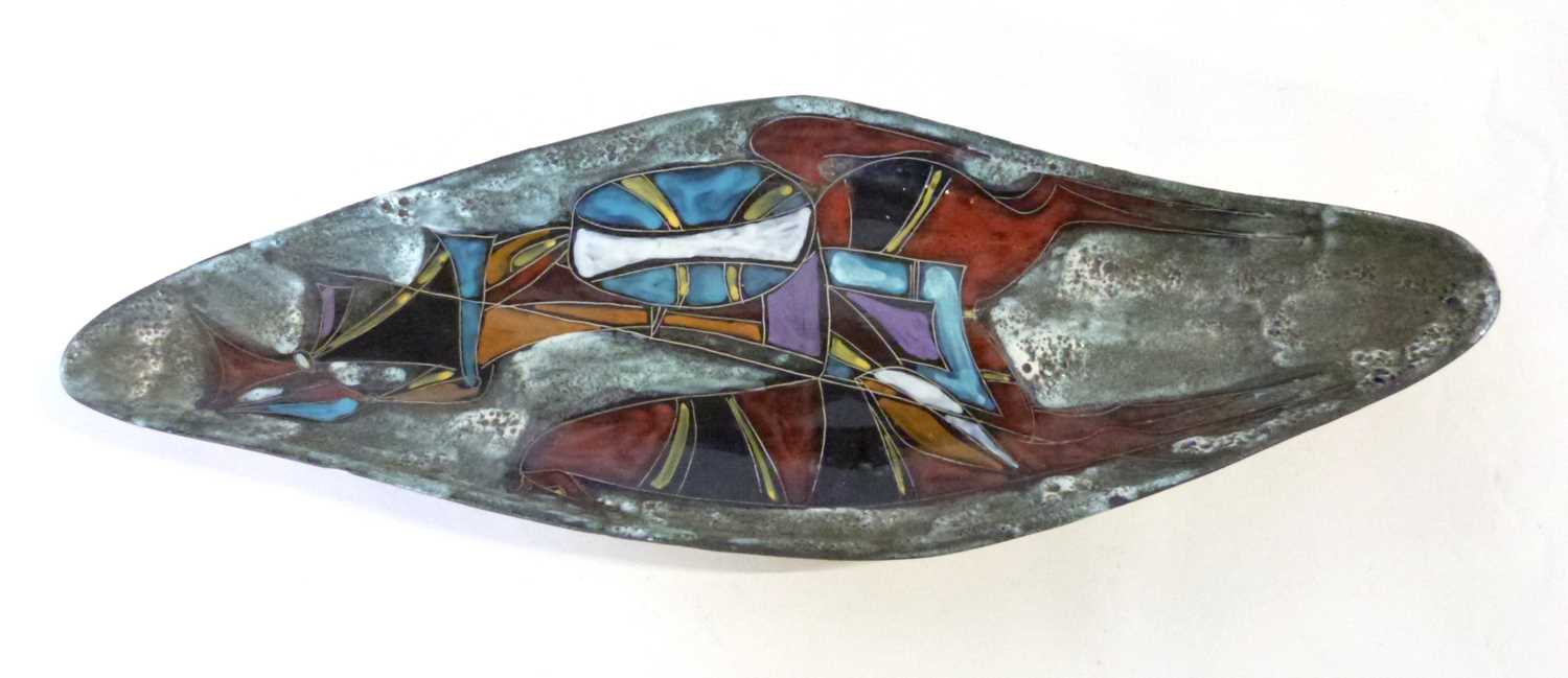 A 1950's/60's Italian Florentine large asymmetric dish in the style of Marcello Fantoni (1915-2011), - Image 5 of 6