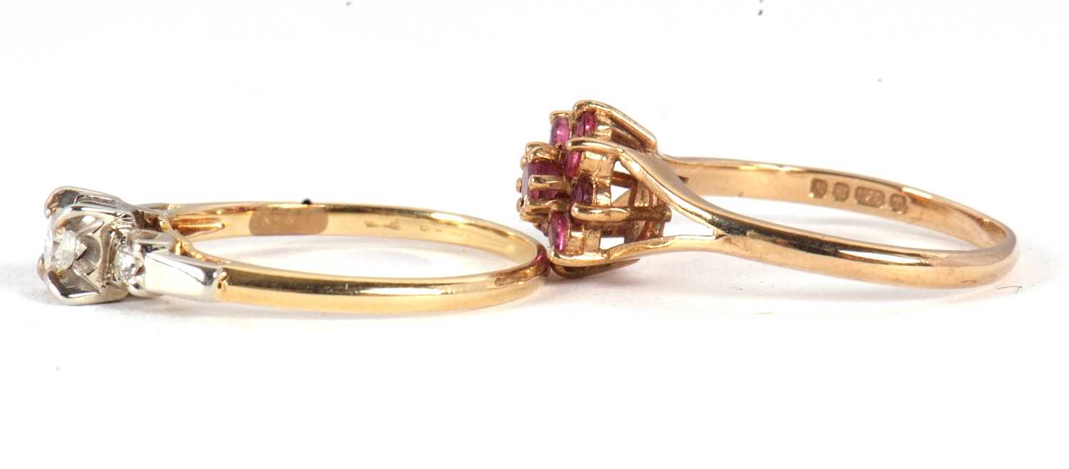 Two gemset rings, the first a three stone diamond ring in white metal mounts to a plain band of - Image 3 of 5