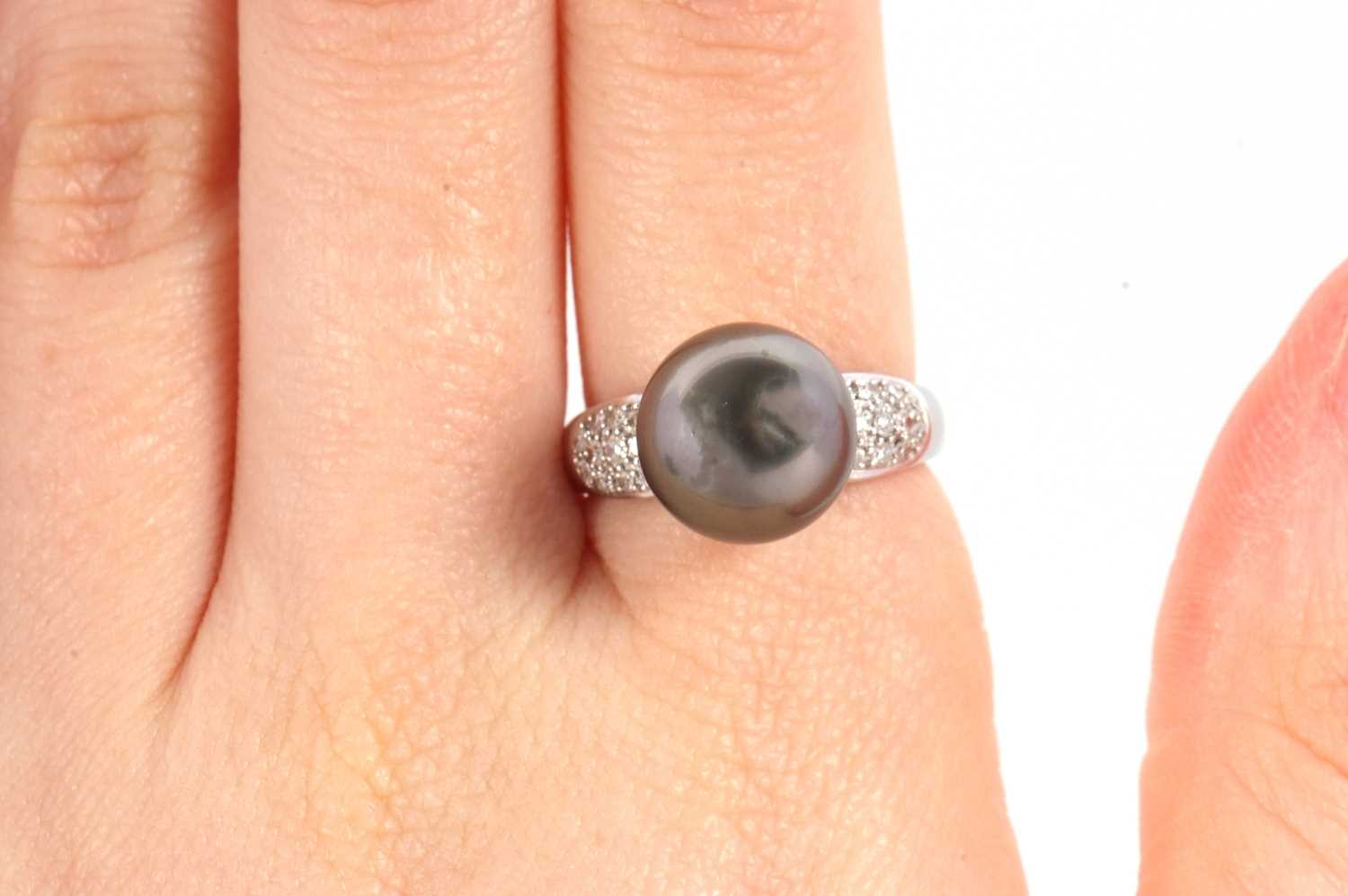 An 18ct cultured black pearl and diamond ring, the round black cultured pearl, approx. 11.5mm - Image 7 of 9