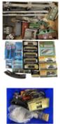 A mixed lot of boxed N-gauge model railway accessories and railway carriages etc, together with a