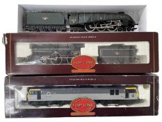 A mixed lot of Hornby 00 gauge rolling stock, to include: - 4-6-2 Mallard Locomotive and tender in