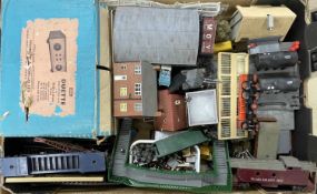 A mixed lot of various 00 gauge rolling stock, plus a boxed Duette power supply