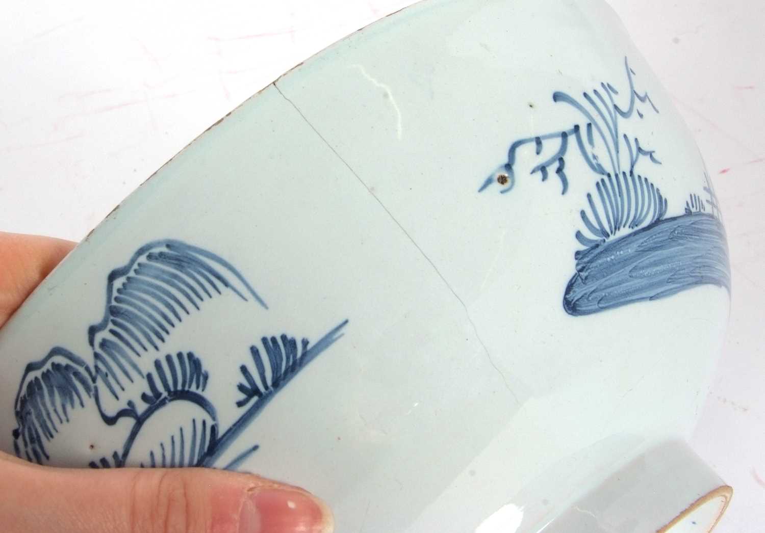 An English Delft punch bowl circa 1760 with blue and white design of house and trees in Chinese - Image 6 of 7