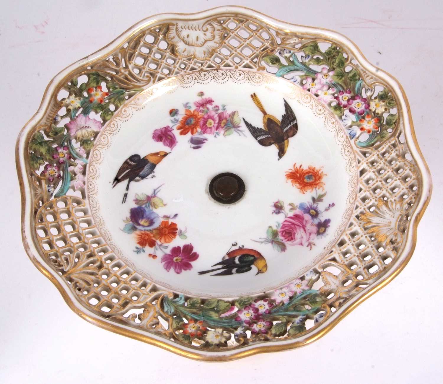 A Meissen tazza, the centre painted with birds and flowers within reticulated borders and with - Image 4 of 5