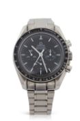 An Omega Speedmaster gents wristwatch, the watch has a stainless steel case and bracelet along