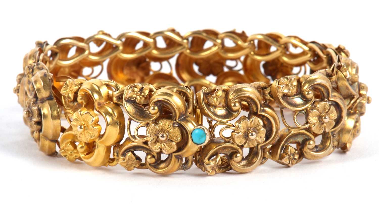 A 19th century bracelet, the articulated repousse links with floral centres, with integrated clasp - Image 7 of 9