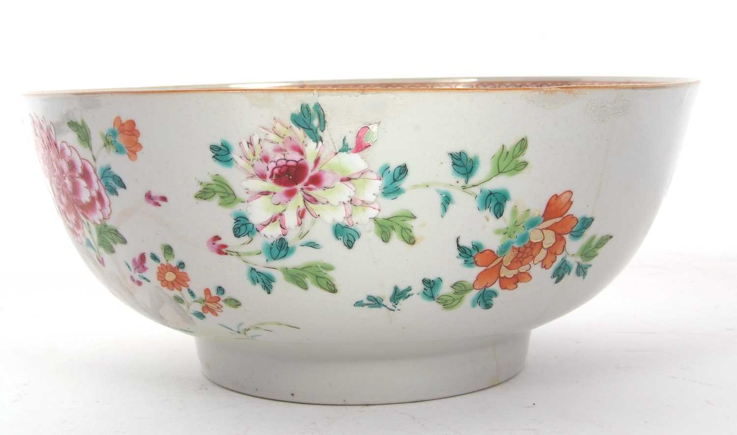 A large 18th Century Chinese porcelain famille rose punch bowl, decorated with birds amongst foliage - Image 3 of 8