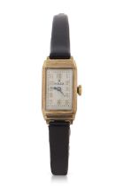 A 9ct gold cased ladies Rolex wristwatch, it has a manually crown wound movement with a Rolex