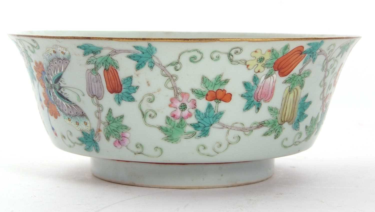 A Qing Dynasty Chinese porcelain bowl 19th century Jiaqing and probably period with flared rim, with - Image 4 of 8