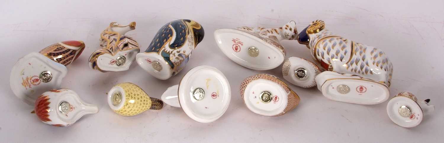 A quantity of Royal Crown Derby paperweights, including Bengal Tiger, a model of a Ram, Penguin, - Image 7 of 10
