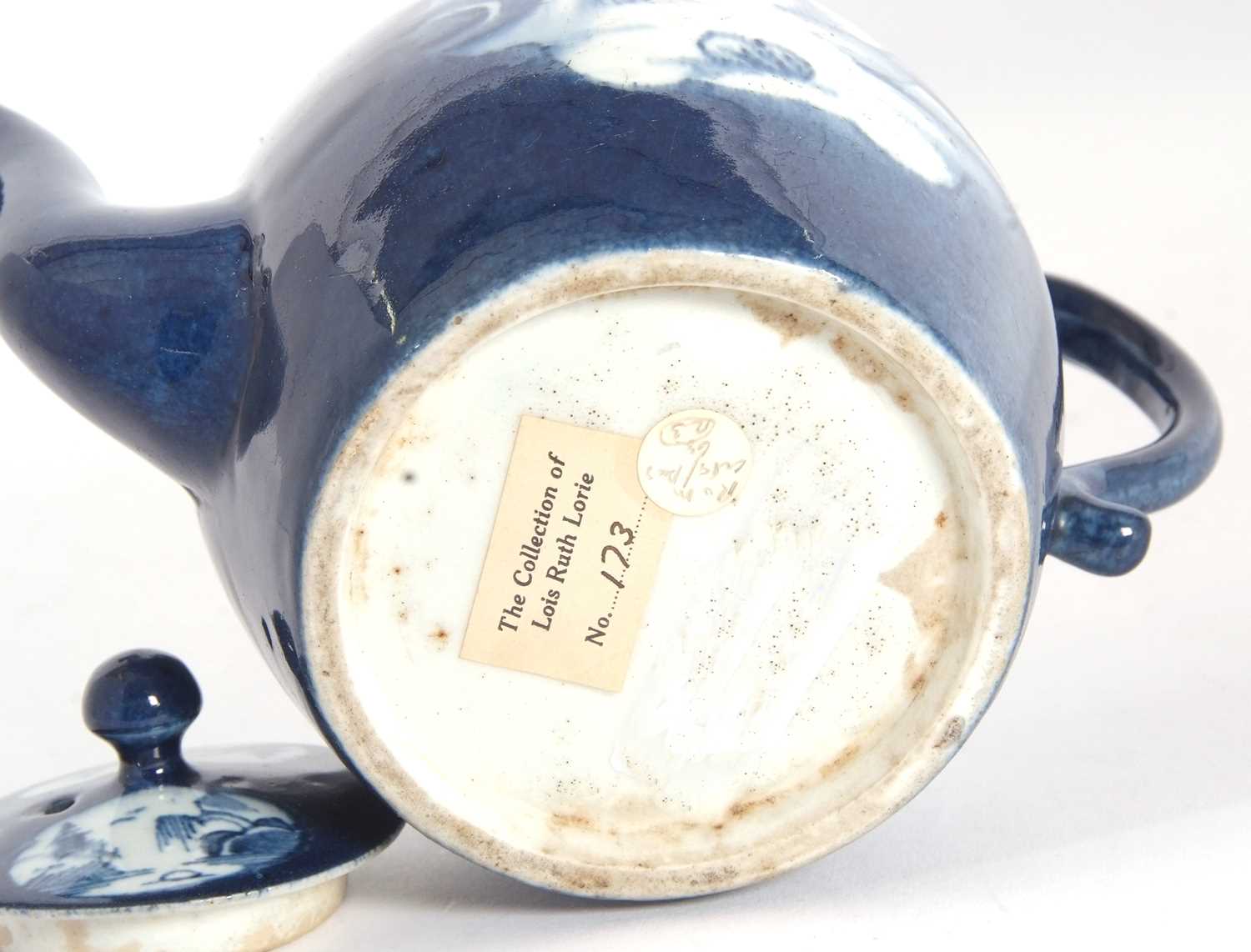 A rare Lowestoft teapot of small size c.1765 and a cover the powder blue ground with shaped panels - Image 7 of 8