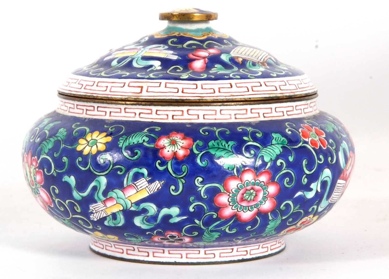 A late 19th/early 20th Century Cloisonne box and cover, the blue ground decorated with floral sprays - Image 5 of 9