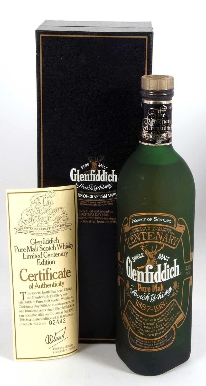 Cased bottle of Glenfiddich Malt Scotch Whisky produced on Christmas Day 1986 on the 100th - Image 4 of 5