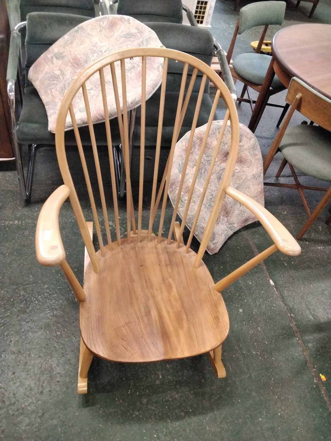 A pair of Ercol light wood rocking chairs with stick backs and loose cushions - Image 3 of 5