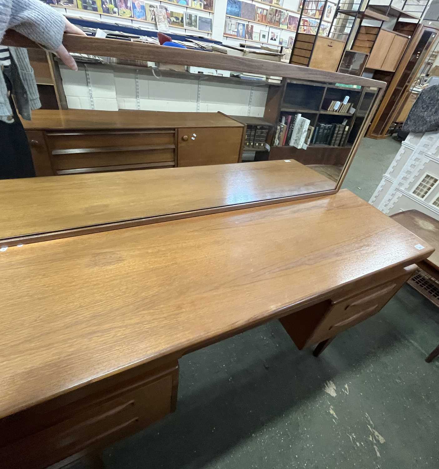 A mid Century teak dressing table, probably G-Plan with mirrored back over a base with four - Image 4 of 4