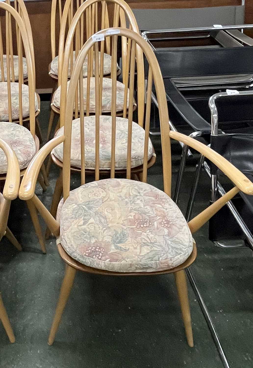 A set of eight Ercol hoop and stick back dining chairs with removeable seat cushions - Image 3 of 3