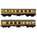 A pair of tinplate Hornby Dublo 00 gauge rail corridors