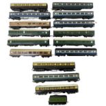 A collection of various Hornby 00 gauge rail corridors / carriages