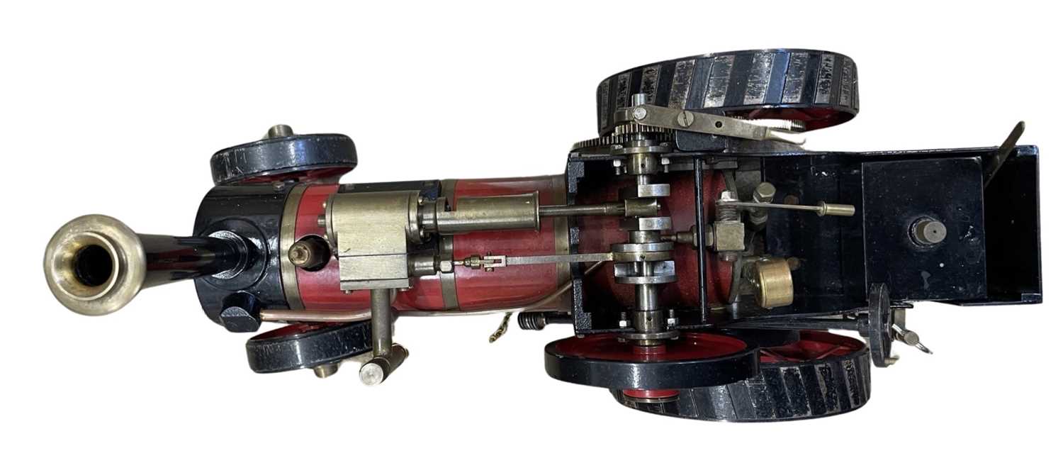 A Fareham Engineering 'Markie' Showman's Traction engine, within wooden case, together with original - Bild 2 aus 4