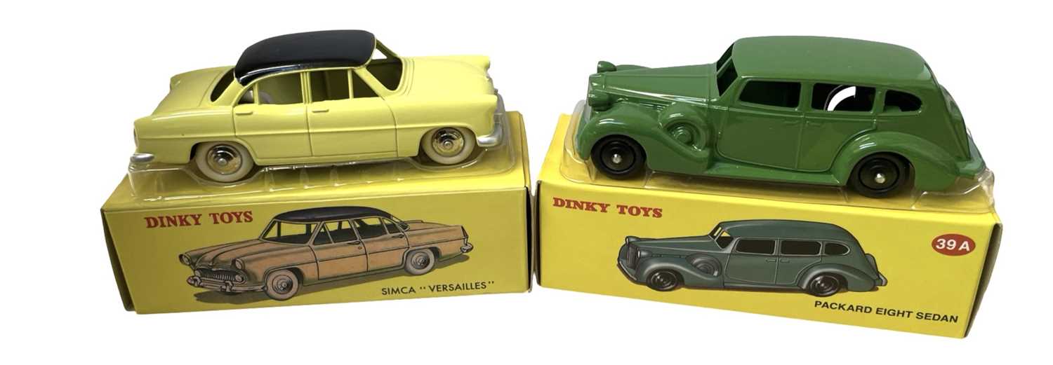 A pair of boxed Atlas Editions reproduction Dinky Toys, to include: - 39A Packard Eight Sedan -