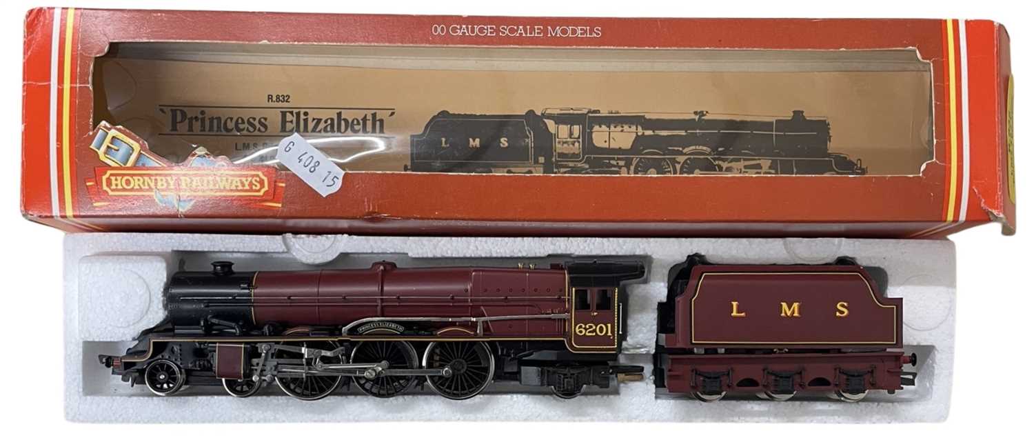 A boxed Hornby 00 gauge R832 LMS 4-6-2 Loco, 'Princess Elizabeth'