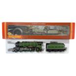 A boxed Hornby 00 gauge R053 LNER B17 Class Manchester United locomotive and tender