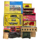 A mixed lot of Hornby Dublo 00 gauge rolling stock, to include: - Set 2008 0-6-0 Tank Goods Train (