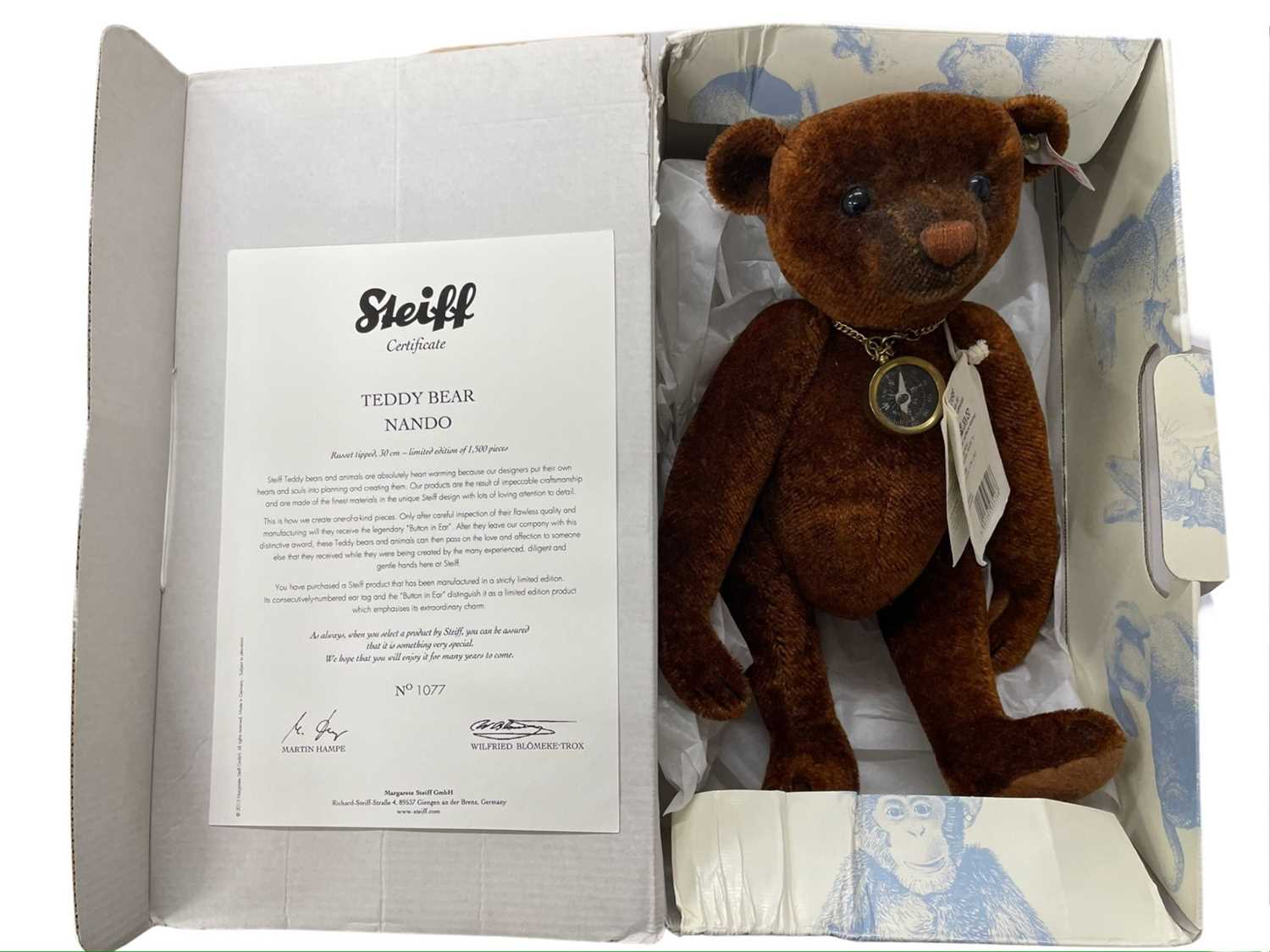 A boxed limited edition Steiff Nando teddy Bear, with compass. Russet tipped mohair, 035166 with