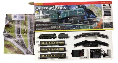 A boxed hornby 00 gauge Queen of Scots set (Unchecked for completeness)