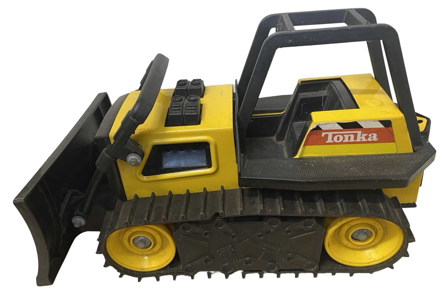 A pressed steel and plastic Tonka bulldozer, with rubberised track