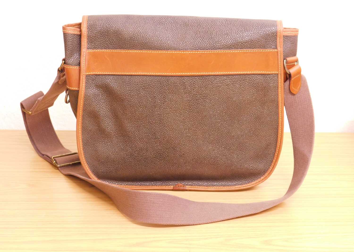 A Mulberry Heritage satchel, in brown scotchgrain leather with tan leather trim and adjustable - Image 3 of 8