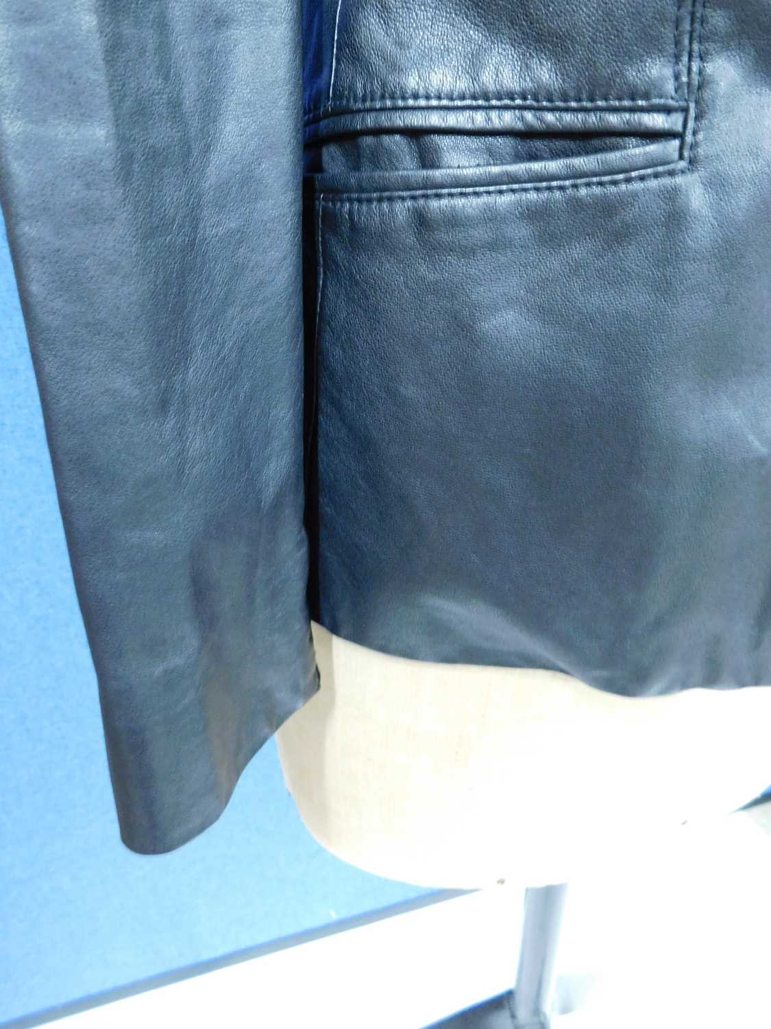 A black leather blazer Helmut Lang, with single button fastening, front slit pockets, wool trimmed - Image 4 of 6