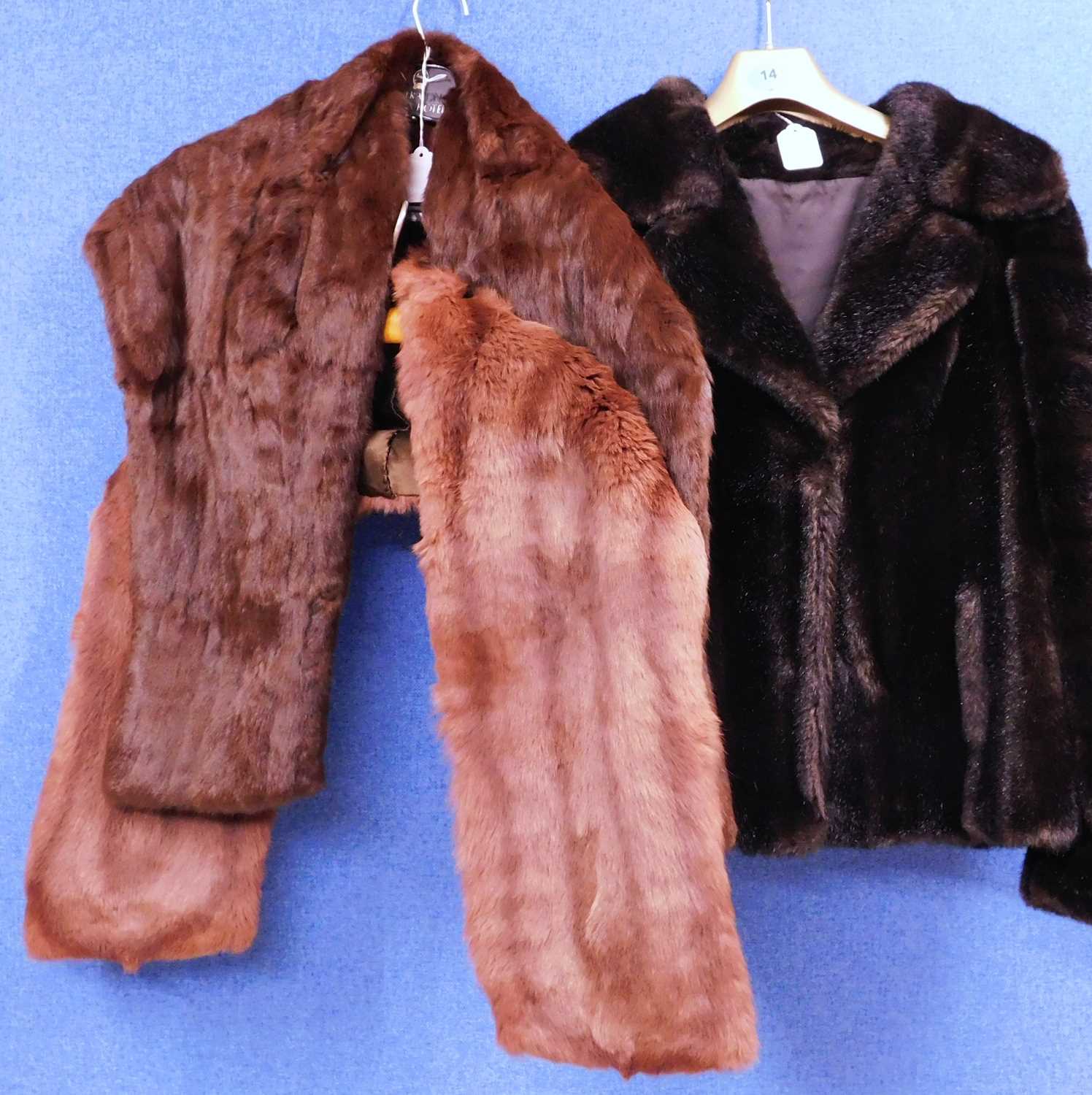 A lady's cropped faux fur jacket together with two fur stoles (3)
