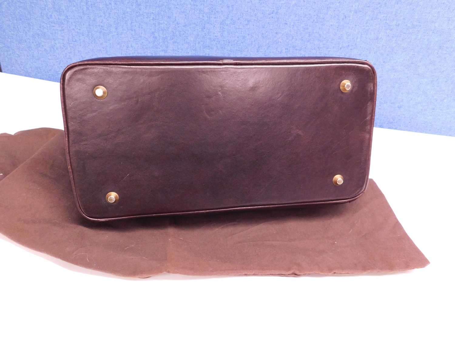 A dark brown leather bag by Maxwell Scott, approx 35cm wide with original dustbag - Image 6 of 8